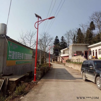博爾勃特  太陽能戶外路燈廠家  太陽能路燈 太陽能節(jié)能路燈  風光互補40瓦太陽能路燈定制