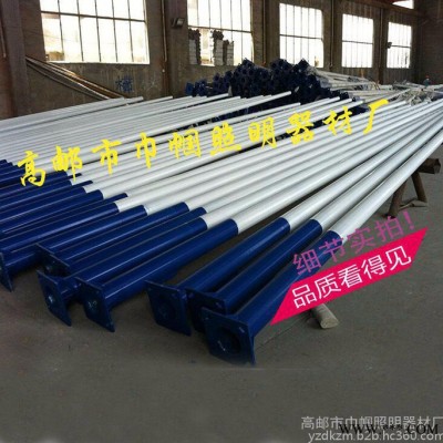 優(yōu)良廠家出售30w太陽能路燈6m 6米太陽能路燈30W太陽能路燈太陽能