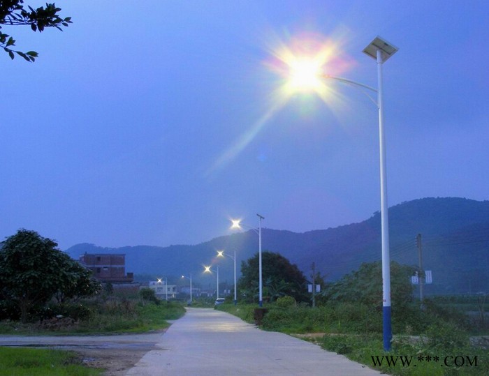 定制各式太陽(yáng)能路燈、校園節(jié)能燈、校園文化、太陽(yáng)能路燈、太陽(yáng)能樓道燈、護(hù)眼燈