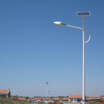 LED太陽能路燈 道路燈 LED路燈 5、6、7米農(nóng)村路燈 直銷