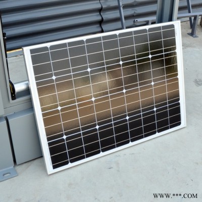 太陽能供電系統包括蓄電池和太陽能板用于廣告燈箱照明供電