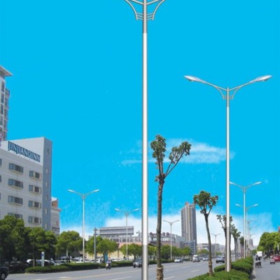 太陽能路燈 LED路燈路燈桿燈桿廣告的安裝 路燈桿 景觀燈 高桿燈