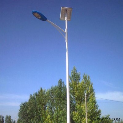 太陽能路燈 找諾爾照明 太陽能路燈生產廠家 質量好 價格實惠