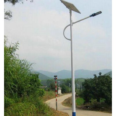 供應(yīng)賽鷗5米40瓦 延安太陽(yáng)能路燈榆林當(dāng)?shù)靥?yáng)能路燈廠家，延安5米太陽(yáng)能路燈配置報(bào)價(jià)表