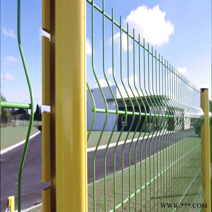 潤光 光伏電站護欄網(wǎng) 光伏電站圍網(wǎng) 圍山鐵絲網(wǎng) 電站圍欄網(wǎng) 光伏電站隔離柵欄