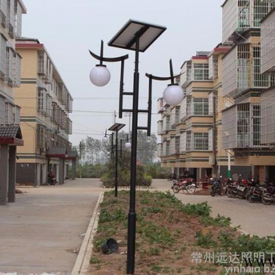貴州遵義市新款太陽(yáng)能庭院燈常州廠家供應(yīng)上海亞明太陽(yáng)能燈