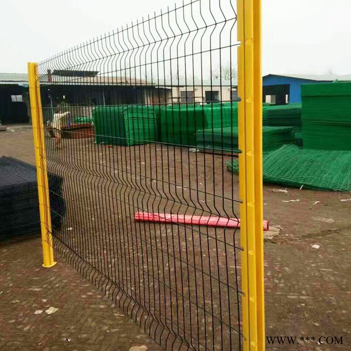 捆園林圍欄荷蘭網 愷嶸桃型柱電廠圍欄 宿松光伏電站護欄**價廉