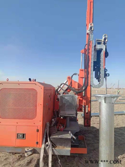 青海光伏安裝打樁機太陽能板安裝打樁機，多功能全液壓打樁機**