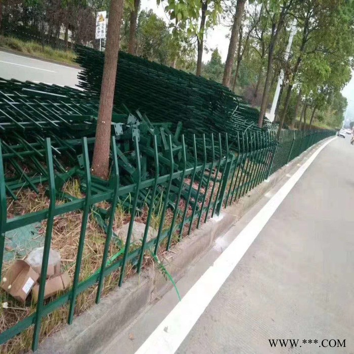 塑料圍欄盆 上門安裝愷嶸PVC綠化園林欄 北川羌族自治 光伏電站圍欄網隔離 供應商