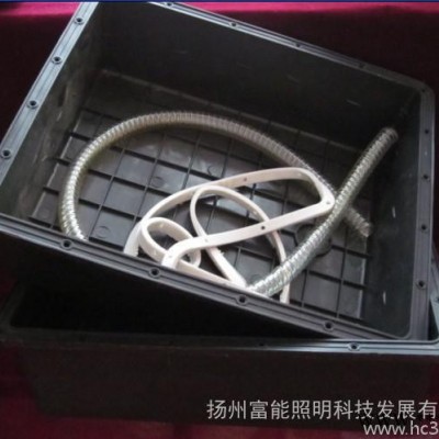 供應揚州富能 24V I型太陽能蓄電池地埋箱 **