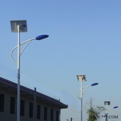 廠家批發(fā)戶外照明太陽能路燈 LED鋰電池路燈一體化 5米6米太陽能路燈