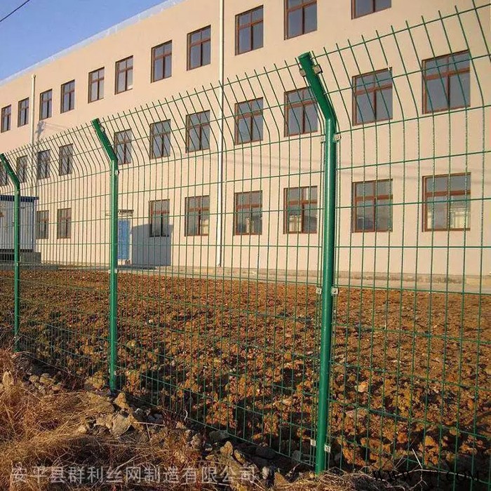 魚塘隔離安全護欄網 戶外光伏電站護欄網 浸塑圈地養殖雙邊絲安裝 護欄網規格尺寸定做