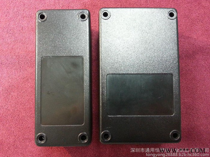 通用恒批發廣州鋰電池充電器外殼 18650單充 雙充充電器外殼塑料外殼