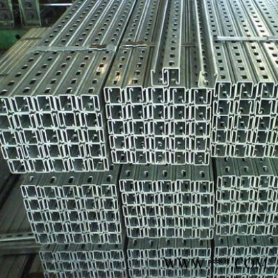 供應大量現貨光伏支架、配件