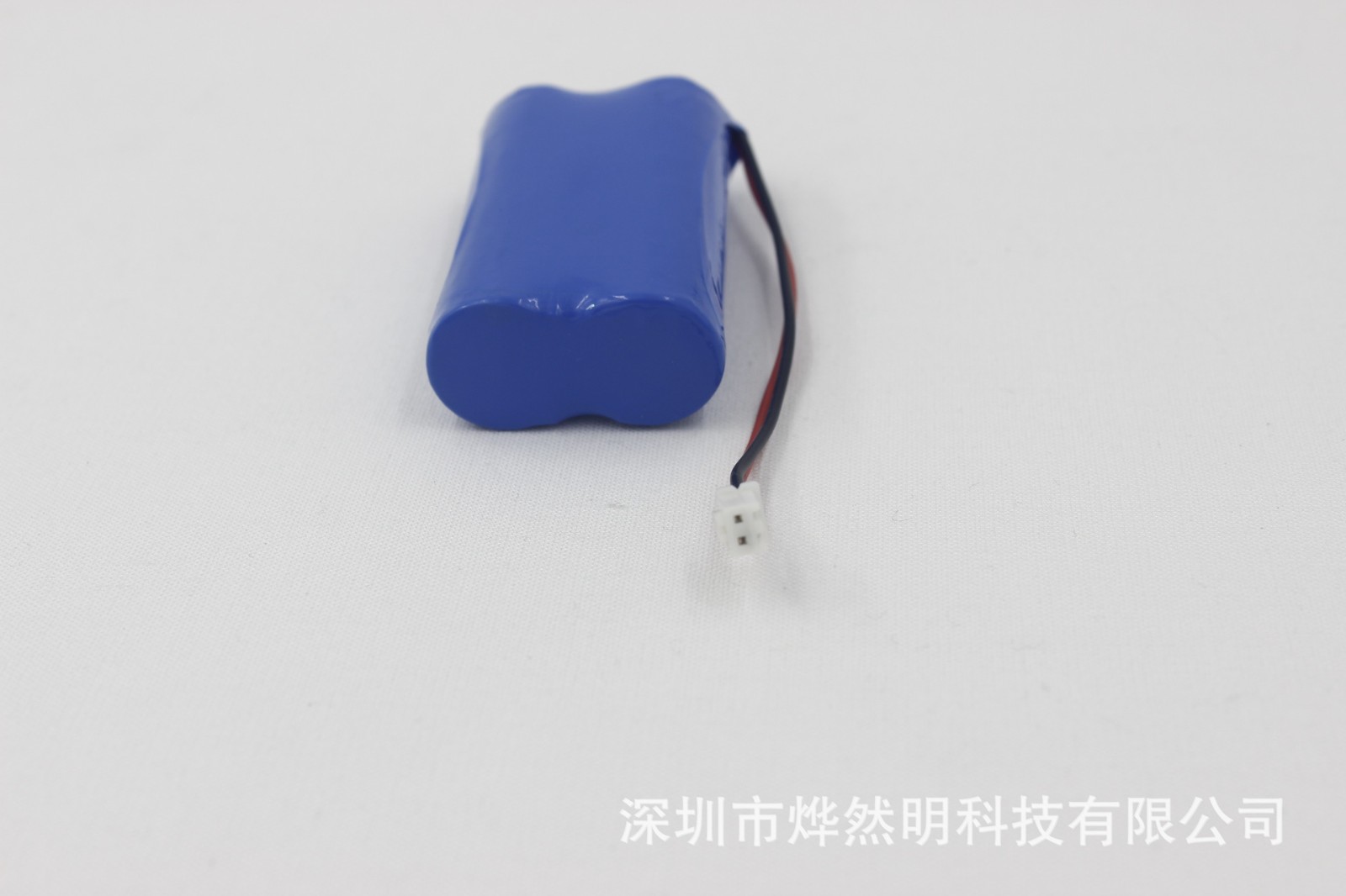 7.4V2200mAh帶保護(hù)板各種尺寸規(guī)格電壓容量鋰電池組