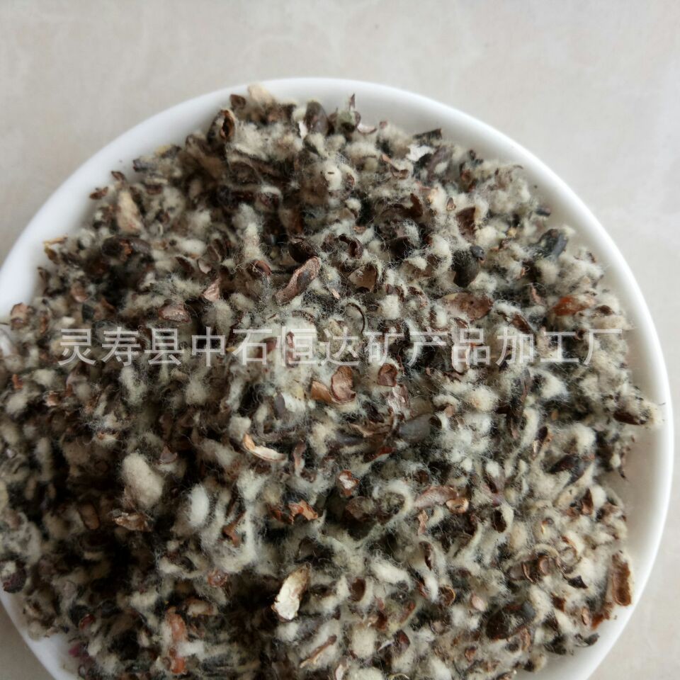 長年大量供應(yīng)菌類生產(chǎn)原料 棉子殼菌菇培養(yǎng)基棉籽殼量大價(jià)優(yōu)
